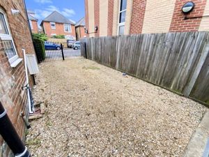 Photo 16- click for photo gallery